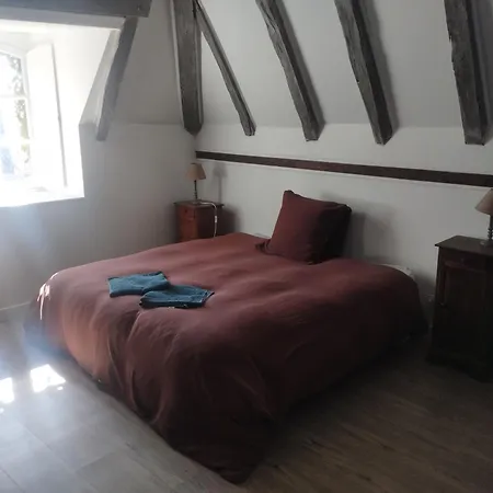 D'hotes L'arche D'yvann Bed & Breakfast *
