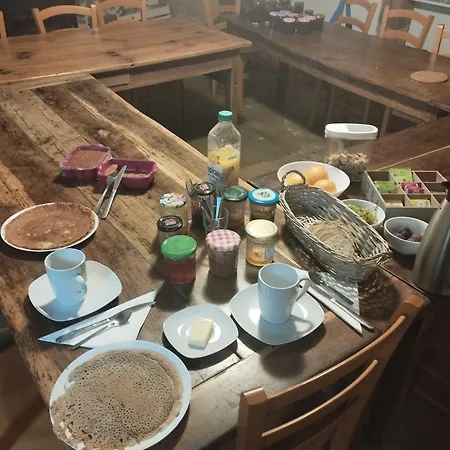 D'hotes L'arche D'yvann Bed & Breakfast