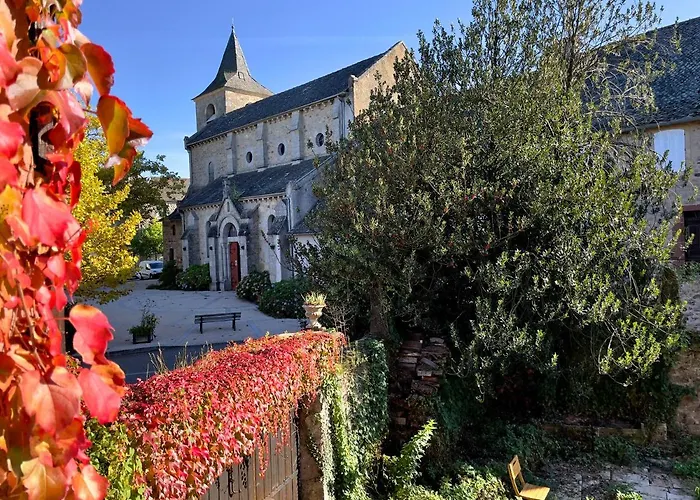 D'hotes L'arche D'yvann Bed & Breakfast *